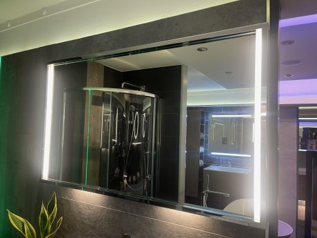 Keuco Lumos 1200mm Mirror with LED Lighting & De-Mister £550